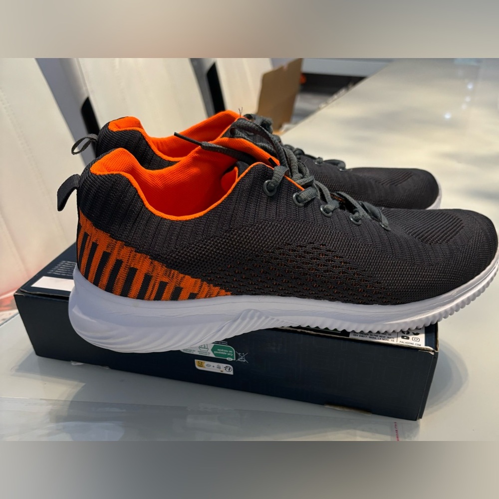 Fashion Spring and Summer Men Sports Shoes Flat ,Sneaker for Men Wide